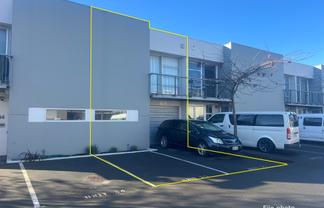 Live/Work in Woolston.