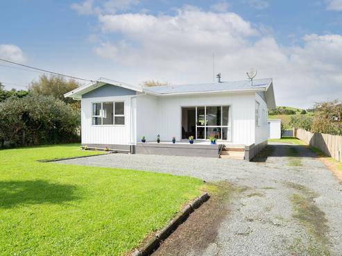 60 Valley Road, Hikurangi