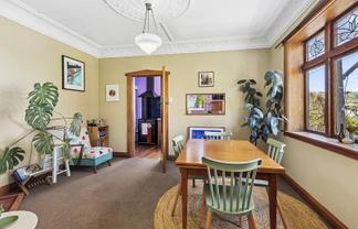 111 Eden Street, Island Bay