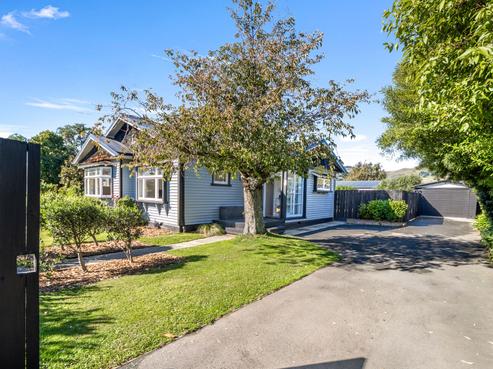 80 Malcolm Avenue, Beckenham
