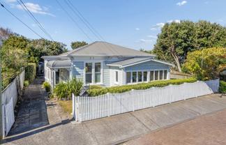 26 Bay Street, Petone