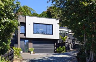 9 Pike Place, Ferndale