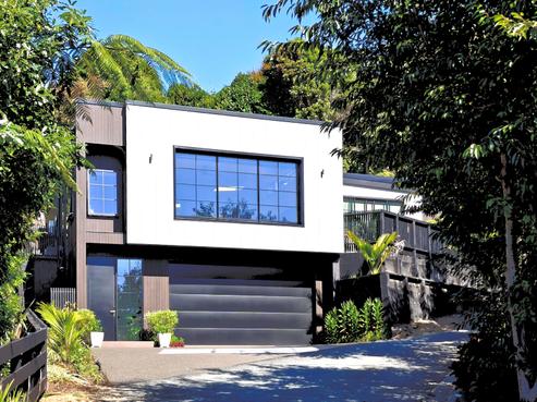 9 Pike Place, Ferndale