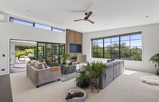 9 Pike Place, Ferndale