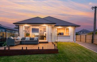 274 Riverlaw Terrace, Saint Martins
