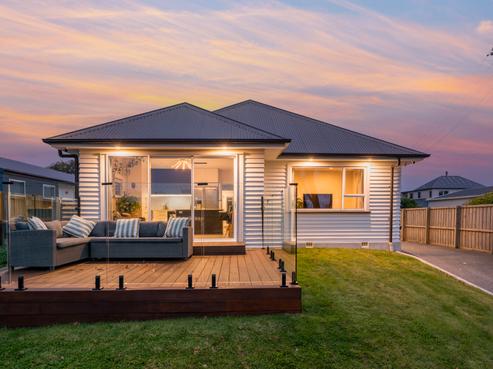 274 Riverlaw Terrace, Saint Martins