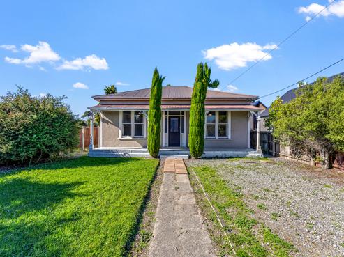 3A Manning Place, Woolston