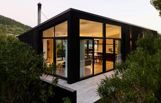 5 Harkess Lane, LYTTELTON