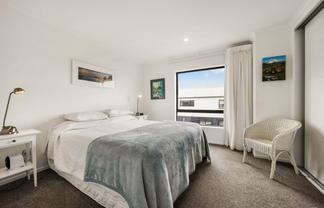9 David Carnegie Road, Hobsonville