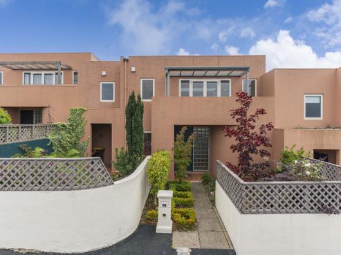 64 Drivers Road, Maori Hill