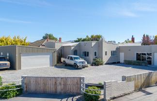 51 Royal Terrace, ALEXANDRA