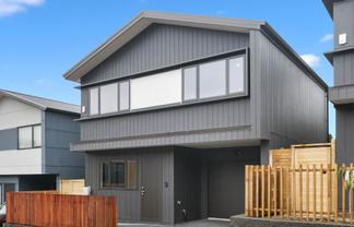 10 Pumau Place, Flat Bush