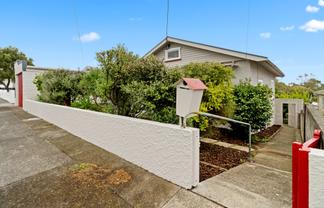 53 Dorset Avenue, Westown