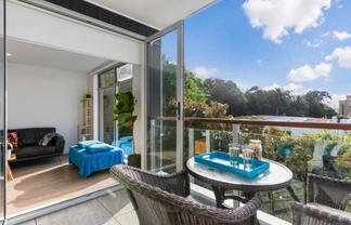 206/19 Bute Road, Browns Bay