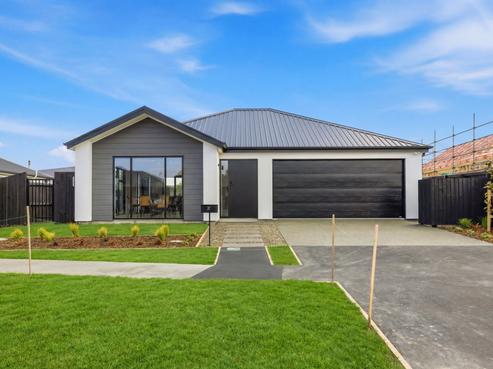 31 River Stone Drive, Halswell