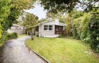 16 Gerrand Place, Chedworth