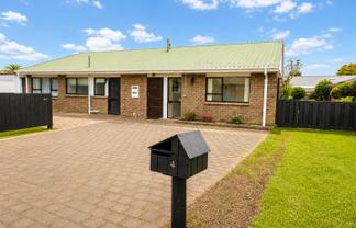 4 Orchard Place , Lynmore