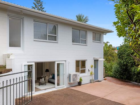 18B Glamorgan Drive, Torbay
