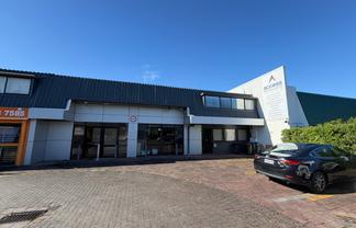 High Profile Showroom/Office on Rosebank 