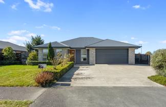 2 Rhyolite Court, Rolleston
