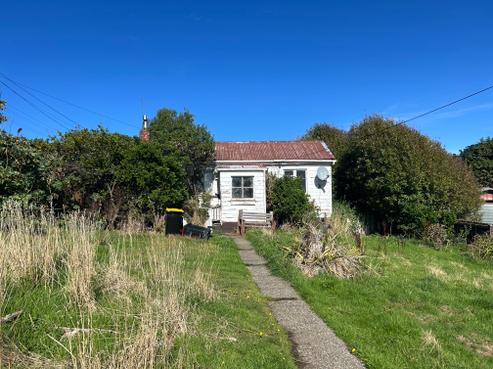 106 Bann Street, Bluff