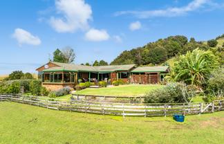 387 Wright Road, Matakana