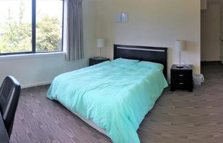 Room A/5 Queen Street, Dunedin Central