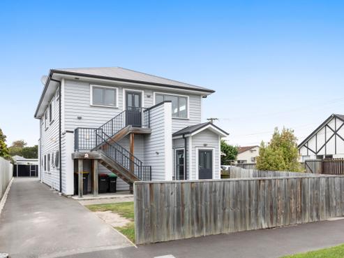 360 Worcester Street, Linwood