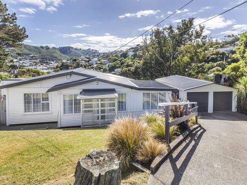 35 Awa Road, Miramar