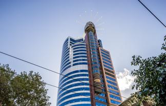 Level 20 Office in the Iconic Majestic Centre