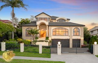 15 Tumbridge Place, Somerville