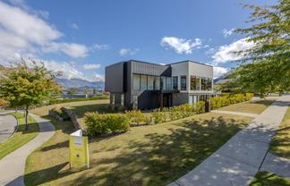 15 Forest Heights, Wanaka