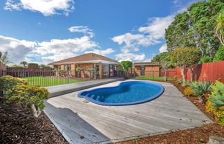 16 Westholm Way, Pahurehure