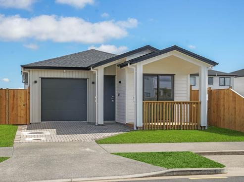 24 Hari Road, Karaka