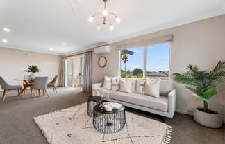 2/111 Santa Monica Drive, Papamoa