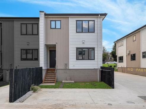 64D Coxhead Road, Manurewa