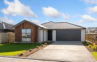 4 Peek Lane, Rolleston