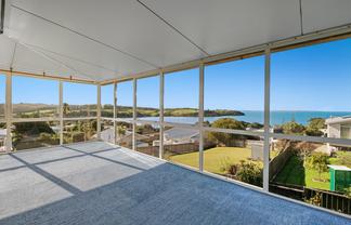 49A Everard Avenue, Army Bay