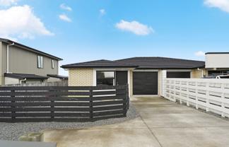 1/335 Horsham Downs Road, Rototuna North