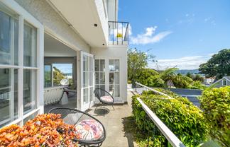 12 Cheviot Road, Lowry Bay, Eastbourne