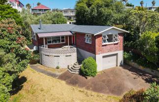 15 Pohutukawa Avenue, Orewa