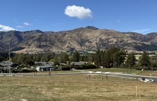 12 Pouakai Street, Lake Hawea
