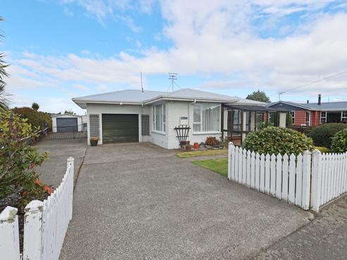175 Tramway Road, Strathern