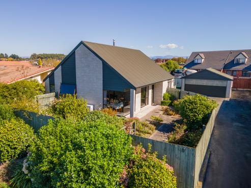 6 Orielton Place, Gleniti