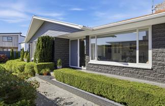 16a Hamilton Avenue, Ilam