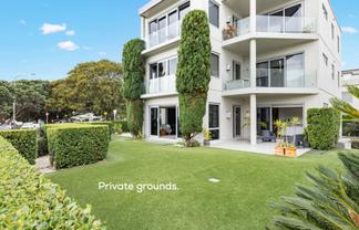 1A The Parade, Saint Heliers