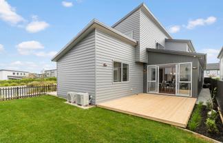 2  Kotuitui Drive, Wainui