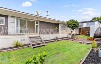 54 Meadway, Sunnyhills