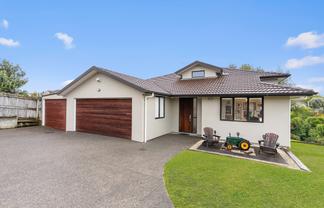17 Blakewell Place, Beachlands