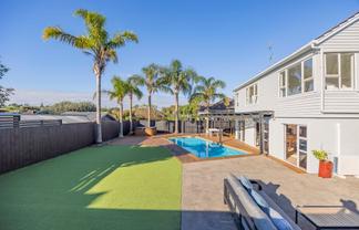 81 Tahapa Crescent, Meadowbank